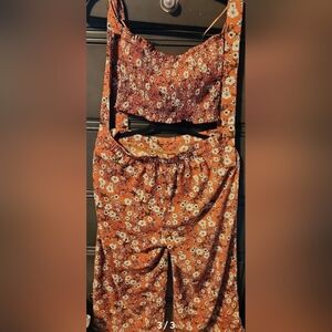 Two-Piece Juniors Set